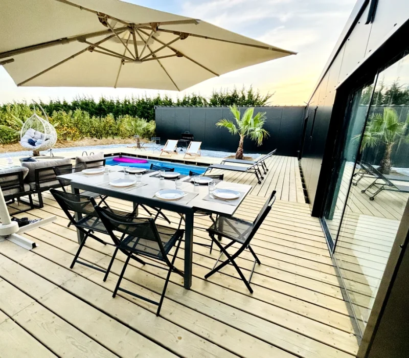 table_en_terrasse_villa_vasion_1 (1)